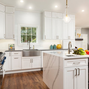Contemporary Dunwoody Kitchen