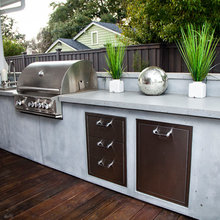Outdoor Kitchens