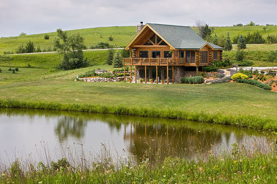 Inspiration for a rustic exterior home remodel in Milwaukee