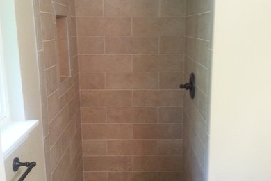 Example of a classic bathroom design in Seattle