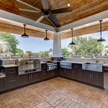 Outdoor Kitchens