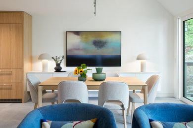 Dining room - scandinavian dining room idea in Vancouver