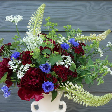 Slow Flowers Inspiration for American Flowers Week (June 28-July 4)