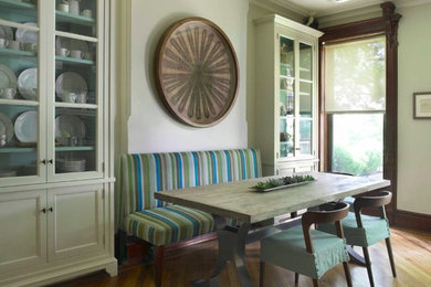 Inspiration for a large modern light wood floor and beige floor kitchen/dining room combo remodel in New York with beige walls and no fireplace