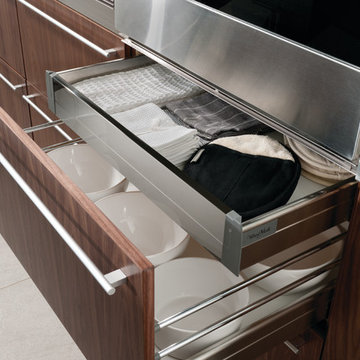 Deep Drawer with Interior Rollouts