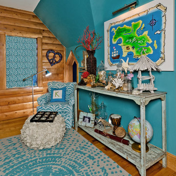 Teenager Girls Explorer's Bedroom