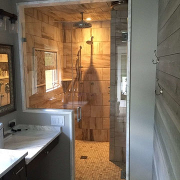 Frameless Shower Door with Buttress Wall