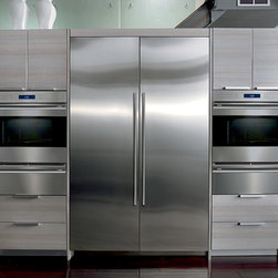 Sub-Zero 24" All Refrigerator Column Stainless Steel | IC-24R - Products
