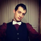 Brandon Mills's photo
