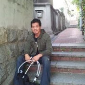Po Li's photo