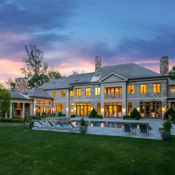 Luxury Backyard Pool