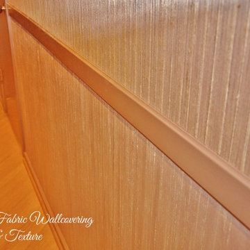 Hallway-Imitating Fabric Wallcovering