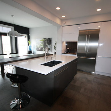Clapham Cove, Winnipeg, MB R2N 4M9