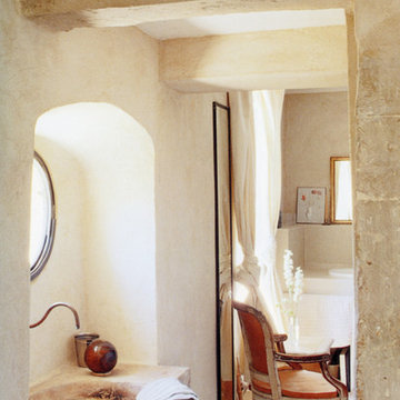 Powder Rooms (Modern Mixed with Old Stone)