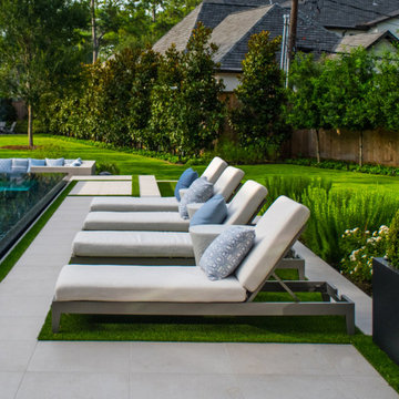 Landscape and negative edge pool
