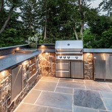 outdoor kitchen