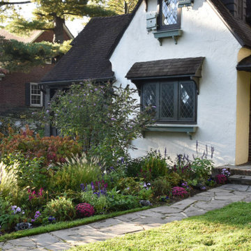 Cottage in the Fall