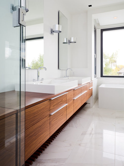 Houzz Bathroom Designs / Houzz Bathroom Decorating Ideas | Modern bathroom remodel ... : Browse the pictures to find inspiring bathroom ideas on houzz, including stylish vanities, fancy toilets, taps, shower tiling, as well as storage ideas for small bathrooms.