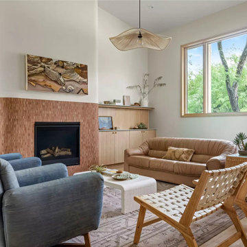 1102 Charlotte St., Austin - Zurich White Oak
