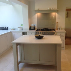 Beaded Shaker Kitchen - Products