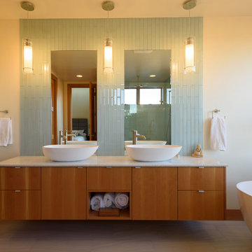 Modern Bend Oregon Home-Master Bath