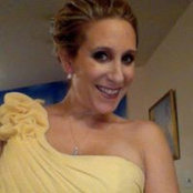 Samantha Seinfeld's photo