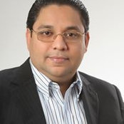 Photo de Lewis Rodriguez