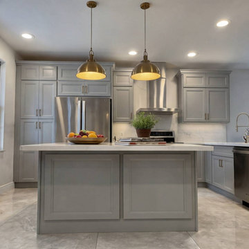 Custom Kitchen Design with Pendant Lighting in Miramar, FL