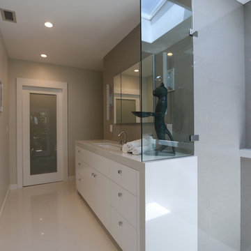 Midcentury Bath