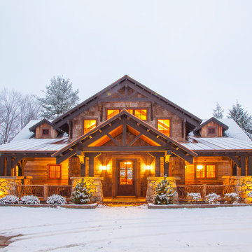 New Hampshire Snow and Lake Lodge