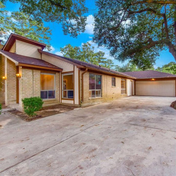 2406 Deasa Drive, Spring, Texas 77373-6407