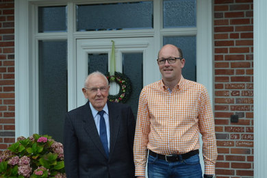 Der Inhaber Stephan Heijnk mit dem Senior-Chef Heinz Buss