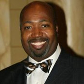 Trevis Hall's photo