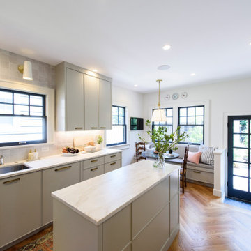 A Kitchen that blends Classic Styling with Modern Functionality