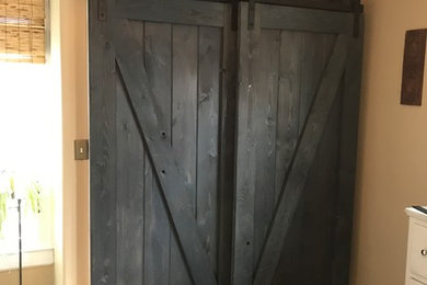 Barn Doors-Highlands