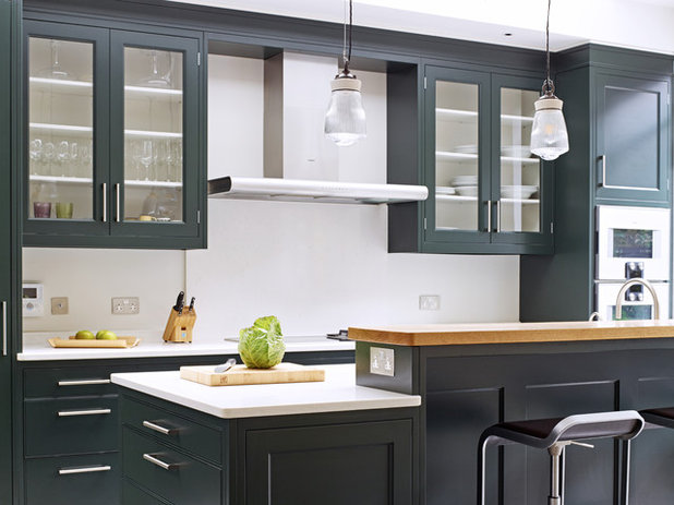 Contemporary Kitchen by Woodstock Furniture