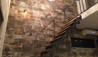 アヴァンギャルドなイタリア製木目調タイル