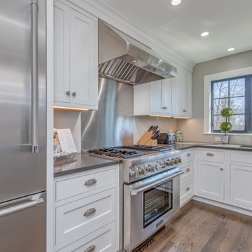 Frosty White & Bright Kitchen