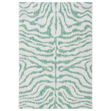 Safavieh Courtyard Collection CY8444 Indoor-Outdoor Rug, Ivory/Green, 6' 7"x9' 6"