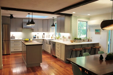 Trendy kitchen photo in Boston