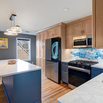 A Fun, Fresh Kitchen for a Multi-Generation Home