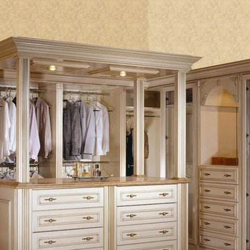 Walk in Closet