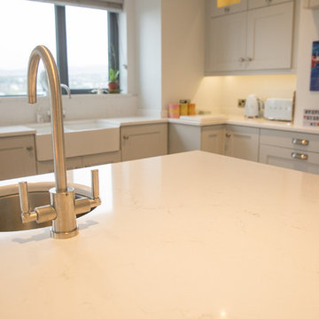 Kitchen finished in Misterio Quartz