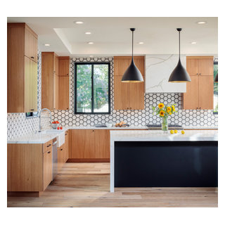 Glen Ave Designed by Amy Crovetti - Contemporary - Kitchen - San ...