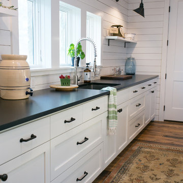 Hill Country Farmhouse