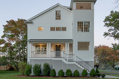 Coastal exterior home idea in New York