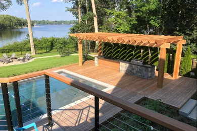 Inspiration for a scandinavian deck remodel in Boston