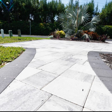 Driveway Mega Smooth White Charcoal with Charcoal Edging