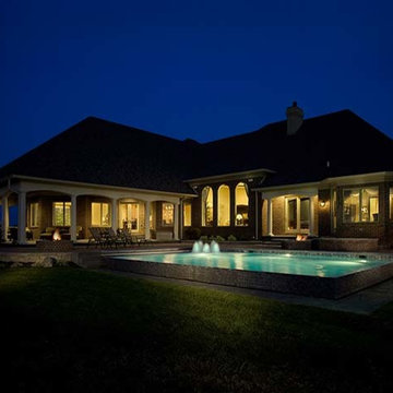 Negative Edge & Wet Edge Pools