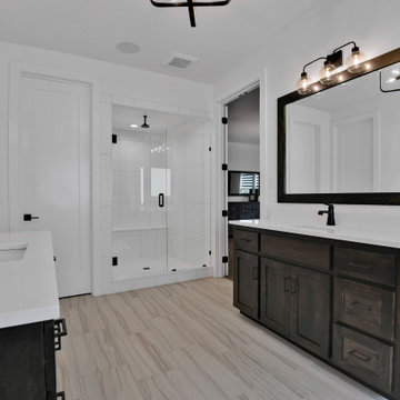 Laurel Expanded Modern Farmhouse - Century Farms Model